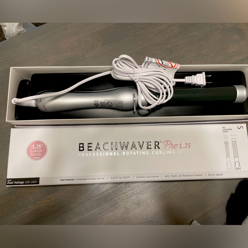 🏝️ • Beachwaver Pro | 1.25” 💕 Perfect Condition!
